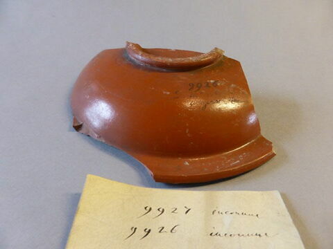vase ; fragment