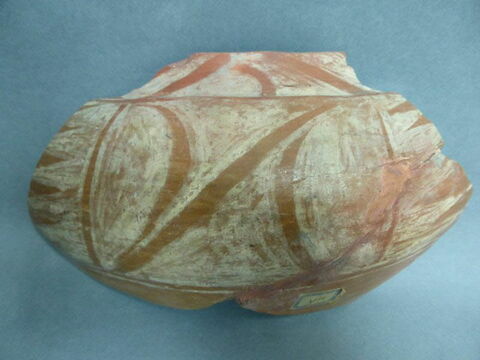 vase ; fragment