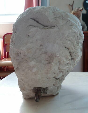 statue ; tête, image 2/3