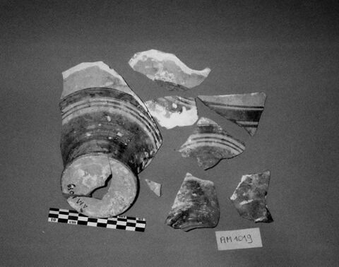 vase à étrier, image 6/6