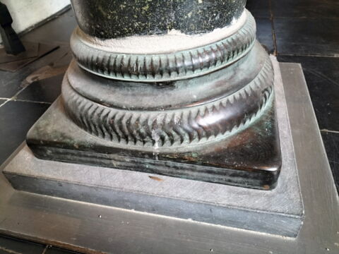 base de colonne, image 2/2