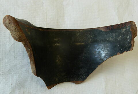olpé ; fragment, image 2/2