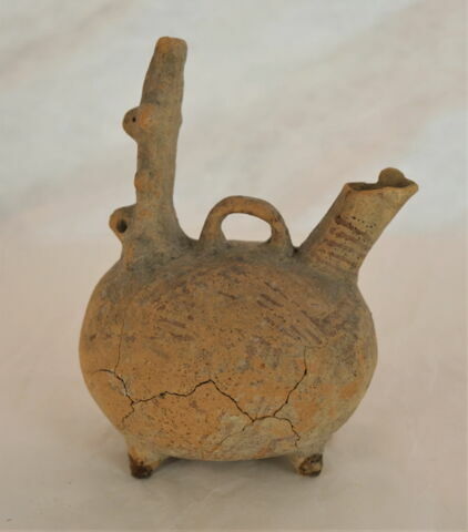 vase, image 2/6