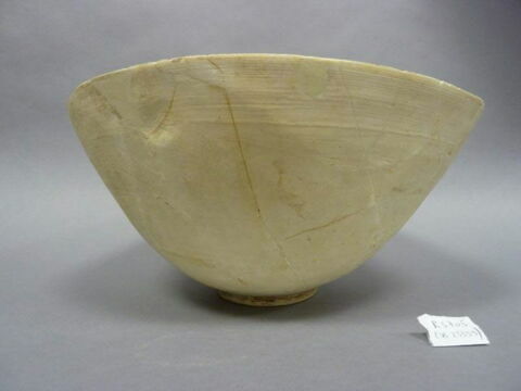vase, image 5/9