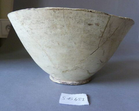 vase, image 2/6