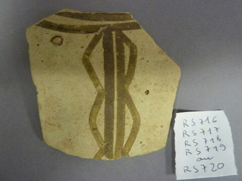 vase ; fragment