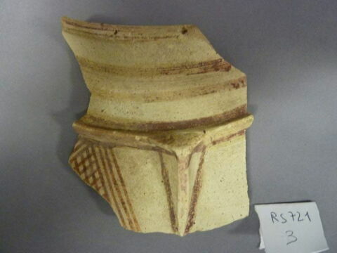 vase ; fragment