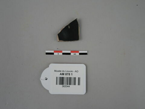 vase ; fragment, image 2/2