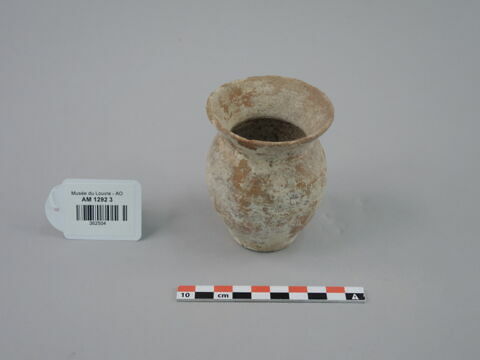 vase