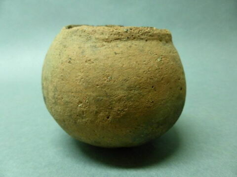 vase, image 2/2