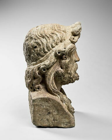 statue, image 3/4