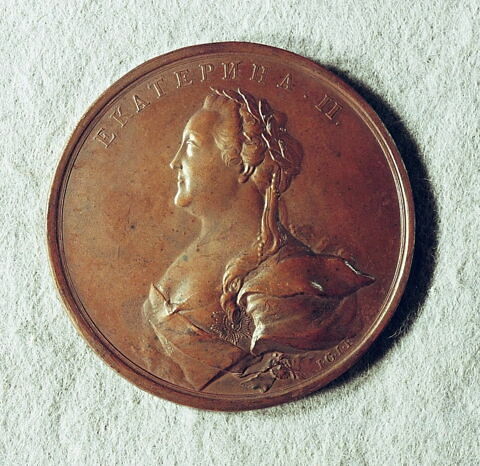 Médaille : Déplacement du roc, futur socle de la statue de Pierre le Grand, 1770., image 2/2