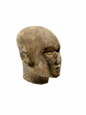statue, image 2/2