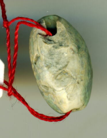scaraboïde ; perle cauroïde, image 2/2