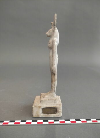moulage d'uns statuette de déesse à tête de lionne, image 4/4