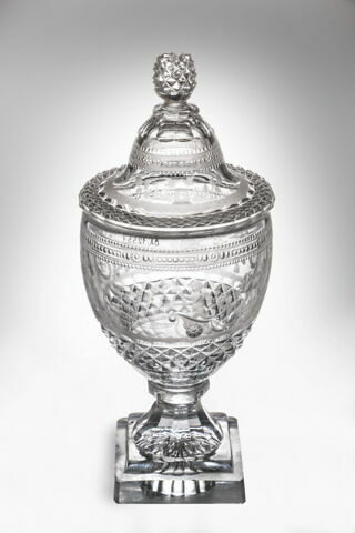 Coupe couverte, dite Urne Montes de Oca, image 4/5
