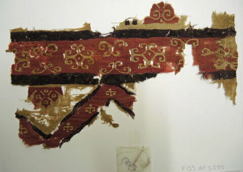 décor de textile ; fragment, image 2/2
