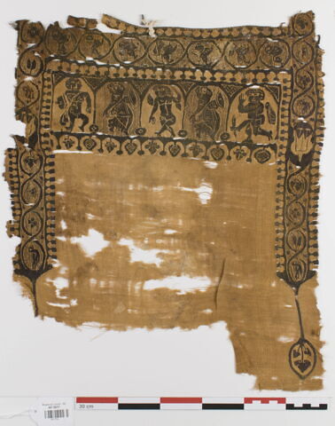 tunique ; plastron de tunique ; clavus ; fragment