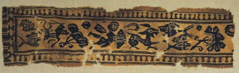 bande décorative d'habillement ; fragment, image 2/2