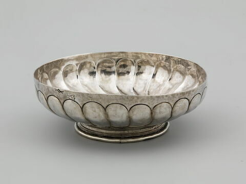 Coupe à godrons tournants, image 2/6