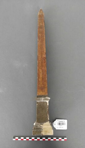 Maquette d'un obélisque ramesside, image 2/4