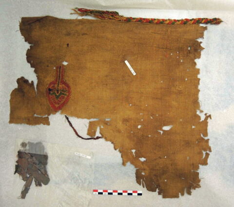 mantelet, image 4/4