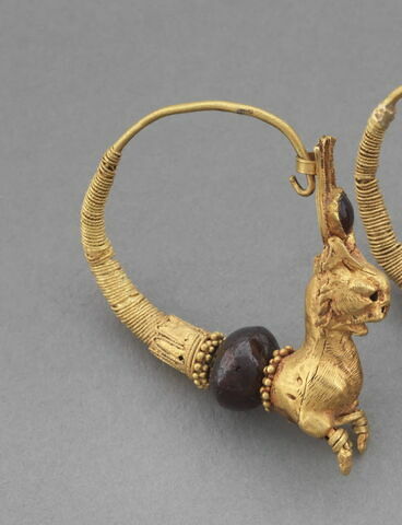 boucle d'oreille, image 2/2