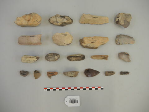 outil, image 2/4