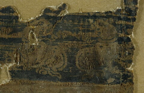 manche d'habit ; fragments, image 2/3