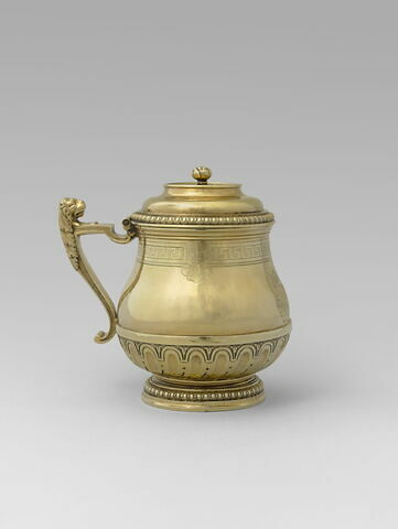 Pot à pâte de la toilette de la duchesse de Modène