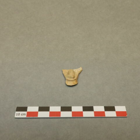 figurine, fragment