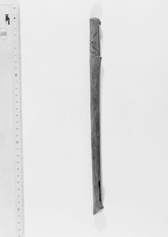 hache  ; simulacre, image 4/4