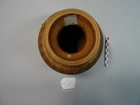 Vase à patine bronze : couvercle, image 3/13