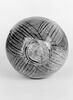 vase ; situle à fond floral, image 6/8