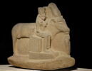 statue, image 4/8