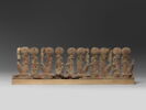 naos  ; frise, image 1/4