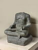 statue de scribe assis en tailleur, image 3/3