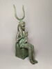 figurine d'Isis allaitant, image 1/9