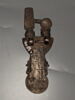 égide et contrepoids de collier rabattu, image 2/2
