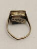 bague en anneau triple ; bague à chaton fixe ; bague à chaton carré, image 2/2