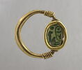 bague à chaton mobile ; bague à chaton cerclé ; bague à spirales rapportées ; bague en anneau renflé ; scarabée, image 1/2