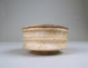 coupe cylindrique cerclée ; boîte  ; couvercle de vase, image 8/11