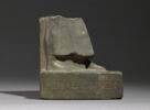 statue, image 2/6