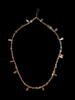 collier à pendentif ; amulette ; perle rondelle ; perle globulaire ; perle irrégulière ; perle en pavot, image 1/6