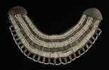 collier ; fermoir  ; perle mouche  ; perle cylindrique  ; perle rondelle, image 2/2