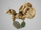 bague  ; scarabée ; scaraboïde ; tissu, image 1/2