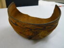 bol à masque ; coupelle ; fragment, image 2/3