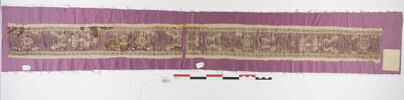 bande décorative d'habillement ; fragments, image 1/3