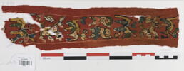 bande décorative d'habillement ; fragment, image 1/2