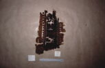 bande décorative d'habillement ; fragment, image 2/2